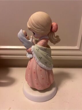 Precious Moments "A love like no other" Mother and Baby Figurine